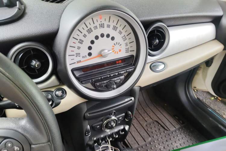 Used MINI 2011 1.6L COOPER Fun Audio And AC Panel