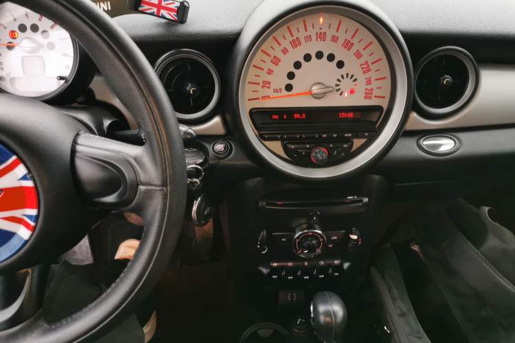 Used MINI 2011 1.6L ONE Audio And AC Panel