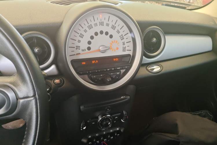 Used MINI 2011 1.6L ONE Audio And AC Panel