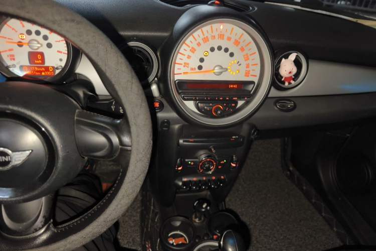 Used MINI 2011 1.6L ONE Audio And AC Panel