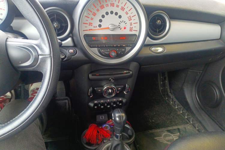 Used MINI 2011 1.6L ONE Audio And AC Panel