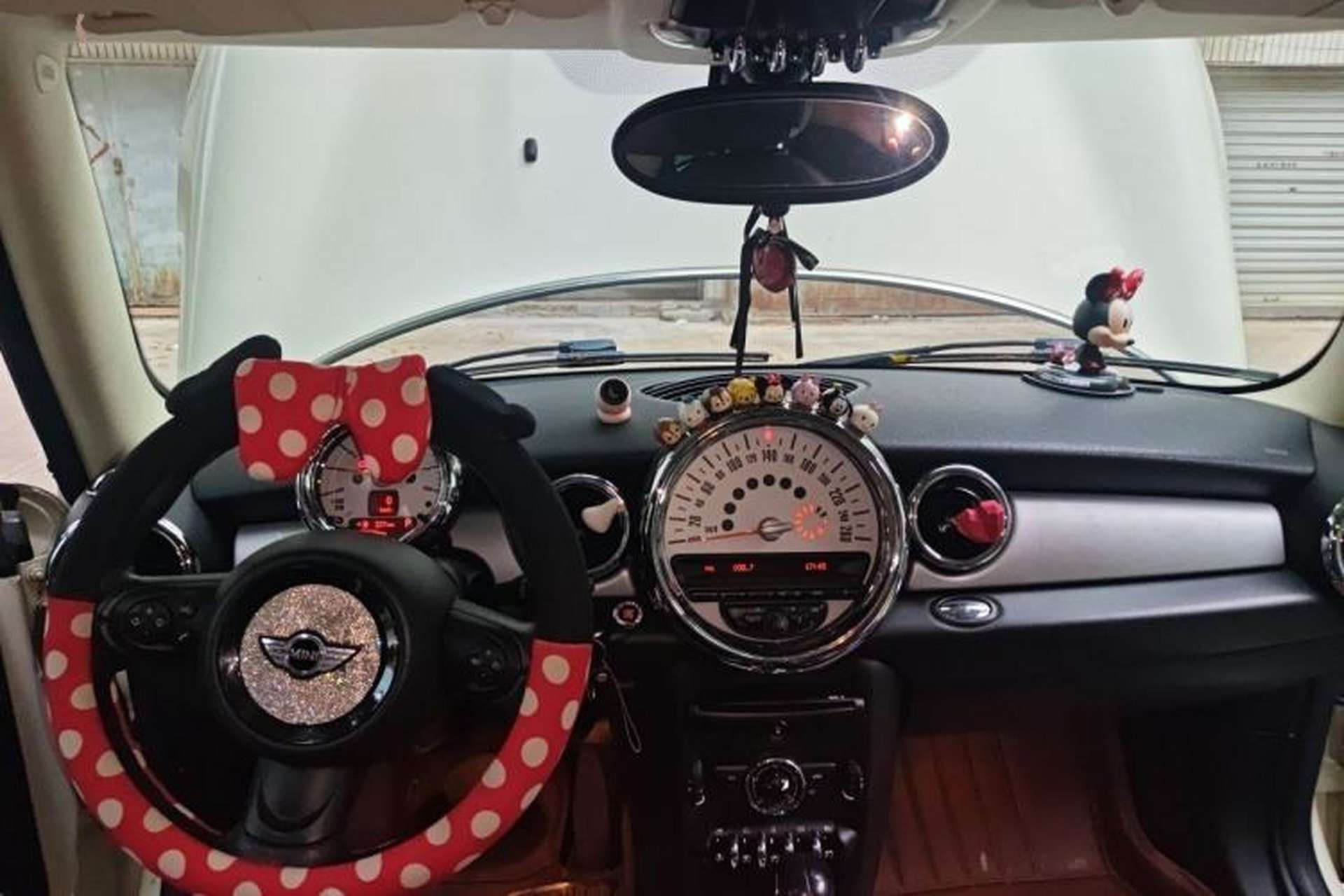 Used MINI 2011 1.6L COOPER Fun Center Console