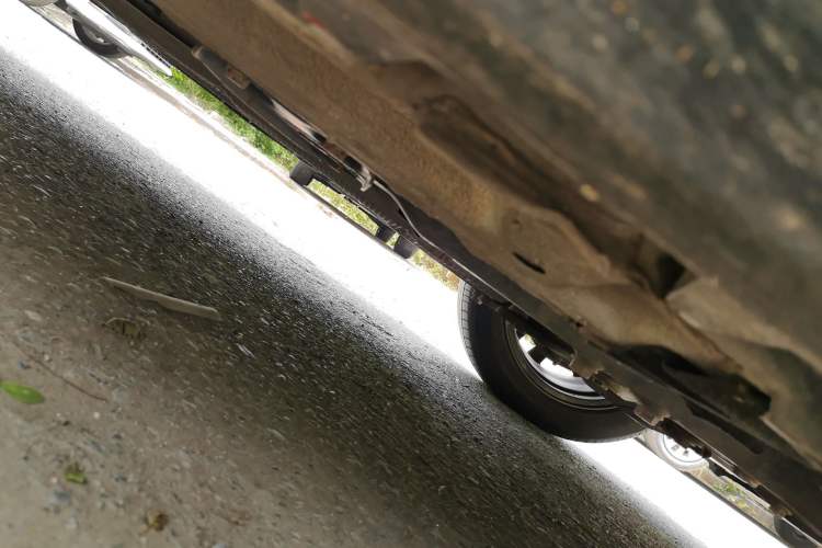 Used MINI 2011 1.6L COOPER Fun Chassis Front Right