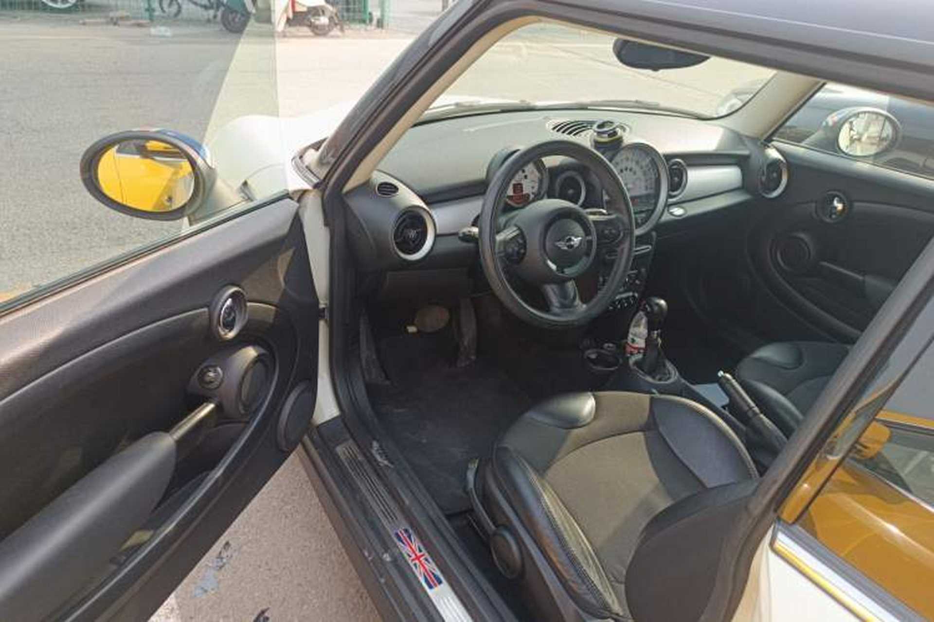 Used MINI 2011 1.6L COOPER Fun Driver Seat