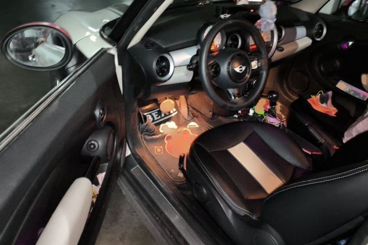 Used MINI 2011 1.6L ONE Driver Seat