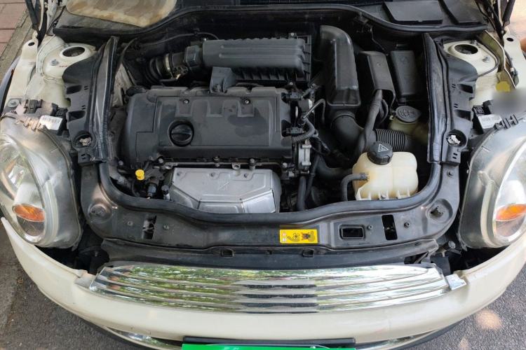 Used MINI 2011 1.6L ONE Engine Bay