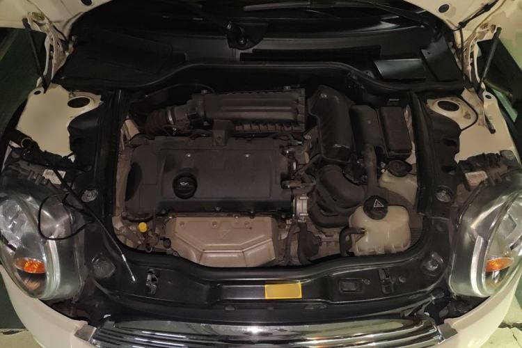 Used MINI 2011 1.6L ONE Engine Bay