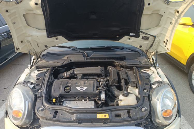Used MINI 2011 1.6L COOPER Fun Engine Bay