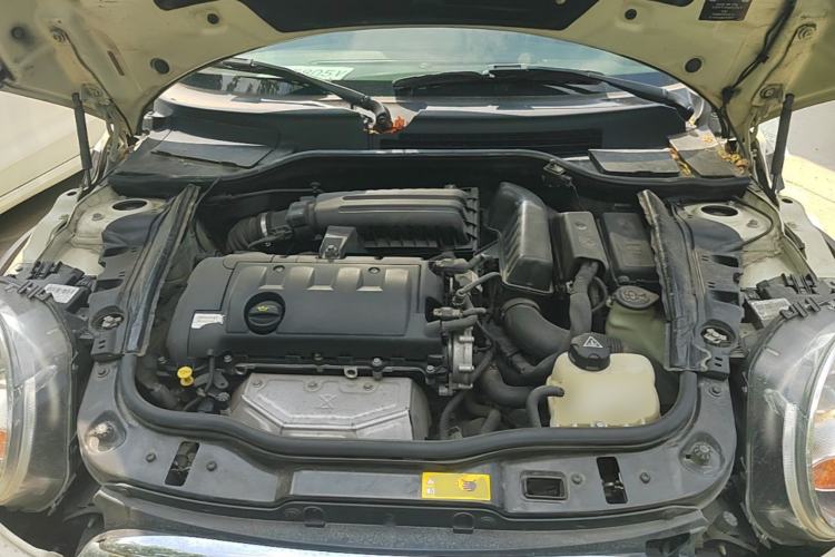 Used MINI 2011 1.6L ONE Engine Bay