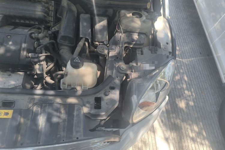 Used MINI 2011 1.6L ONE Engine Bay Left