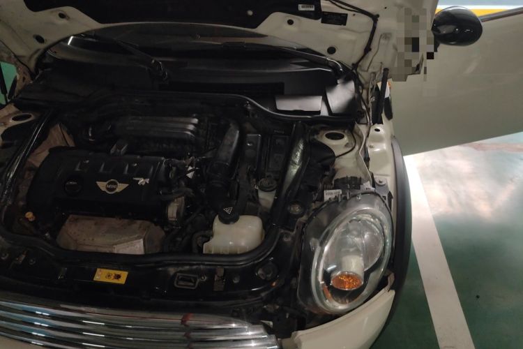 Used MINI 2011 1.6L COOPER Fun Engine Bay Left