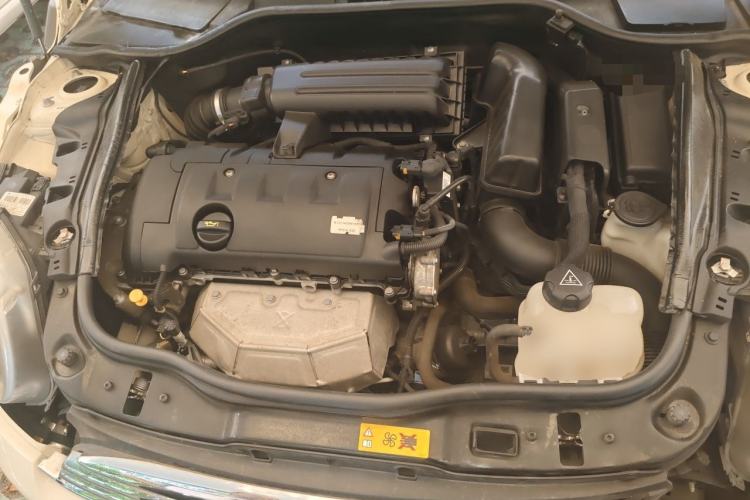 Used MINI 2011 1.6L ONE Engine Bay