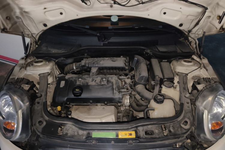 Used MINI 2011 1.6L ONE Engine Bay