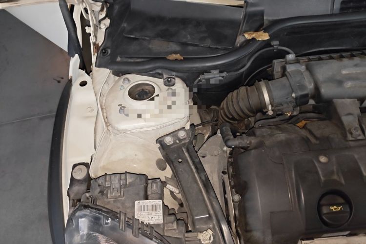 Used MINI 2011 1.6L ONE Engine Bay Right