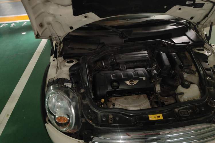 Used MINI 2011 1.6L COOPER Fun Engine Bay Right