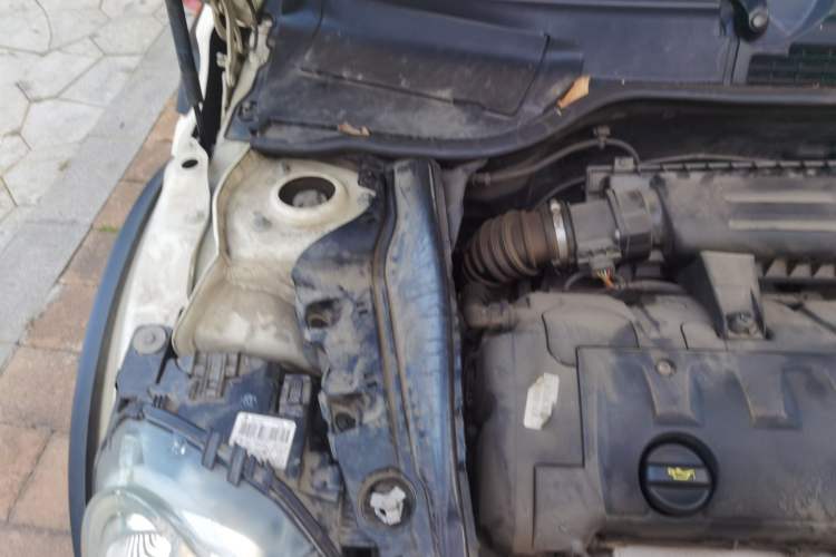 Used MINI 2011 1.6L ONE Engine Bay Right