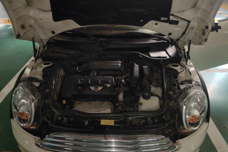 Used MINI 2011 1.6L COOPER Fun Engine Bay