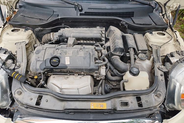 Used MINI 2011 1.6L ONE Engine Bay
