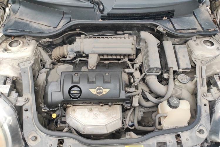 Used MINI 2011 1.6L COOPER Fun Engine Bay