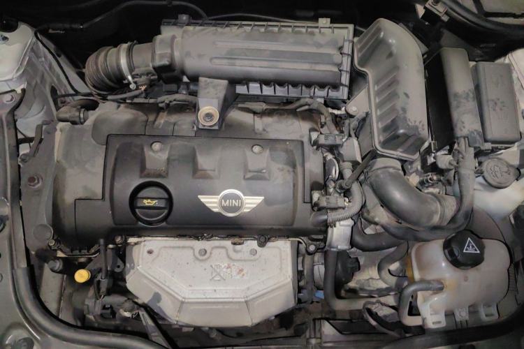 Used MINI 2011 1.6L COOPER Fun Engine Bay