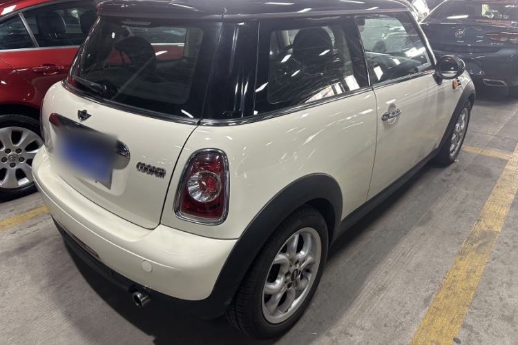 Used MINI 2011 1.6L COOPER Fun Exterior 3