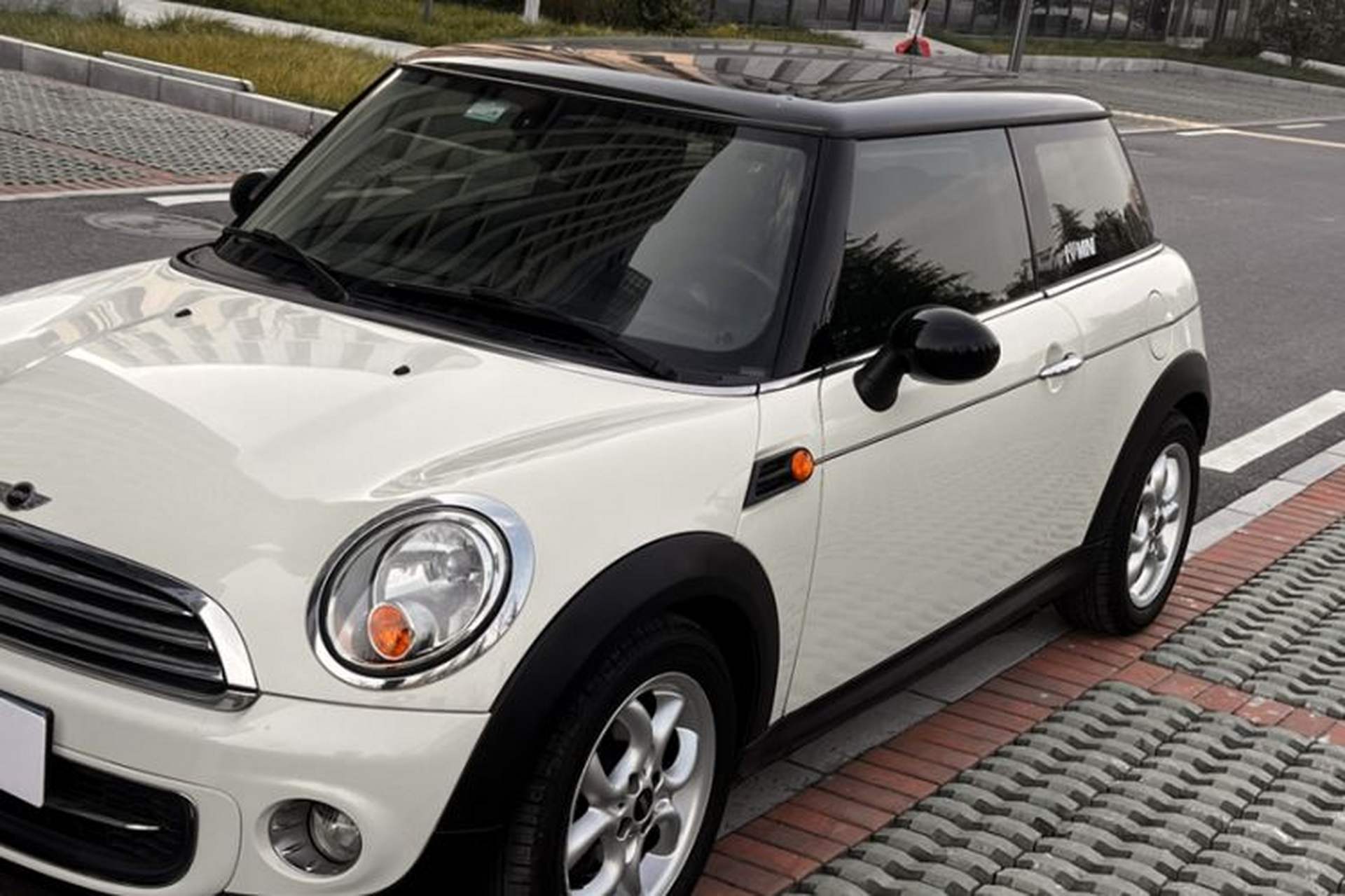 Used MINI 2011 1.6L COOPER Fun Exterior 5