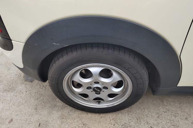 Used MINI 2011 1.6L ONE Exterior 5