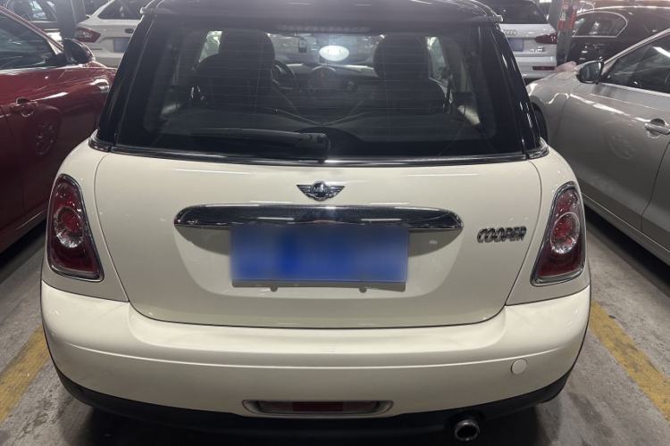 Used MINI 2011 1.6L COOPER Fun Exterior 5