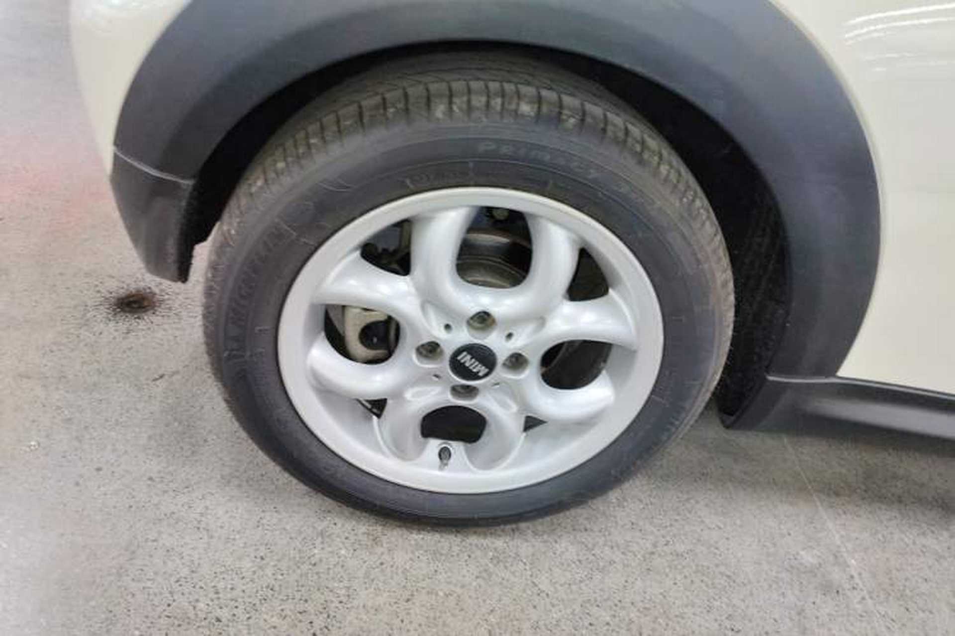 Used MINI 2011 1.6L COOPER Fun Exterior 8