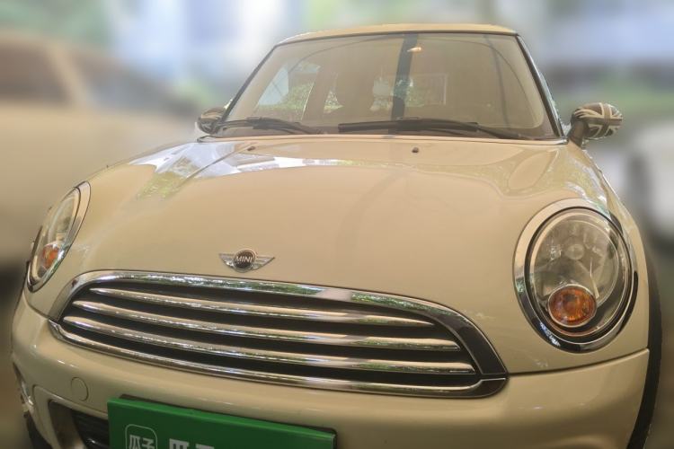 Used MINI 2011 1.6L ONE Front