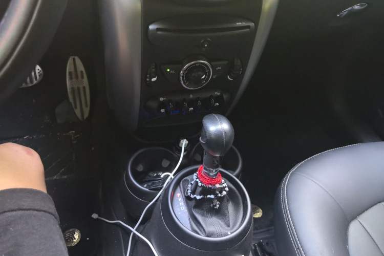 Used MINI 2011 1.6L ONE Gear Lever