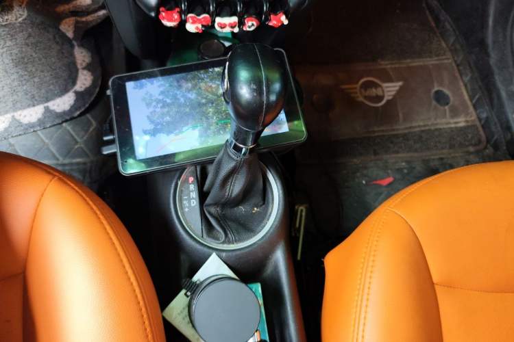 Used MINI 2011 1.6L ONE Gear Lever