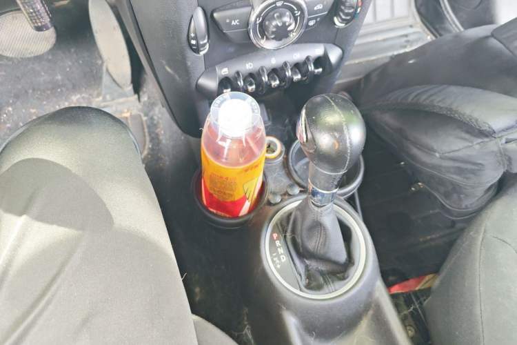Used MINI 2011 1.6L ONE Gear Lever