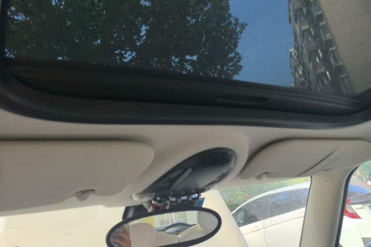 Used MINI 2011 1.6L COOPER Fun Headliner