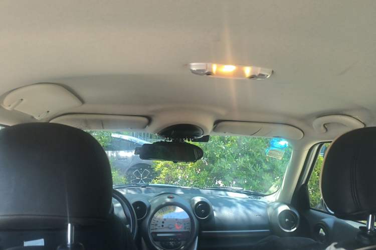 Used MINI 2011 1.6L ONE Headliner