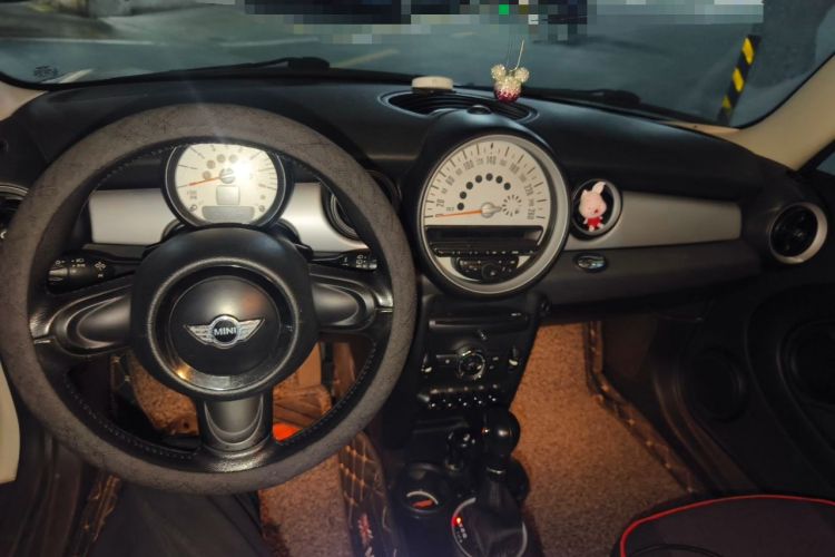 Used MINI 2011 1.6L ONE Headliner