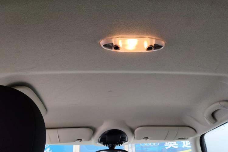 Used MINI 2011 1.6L ONE Headliner
