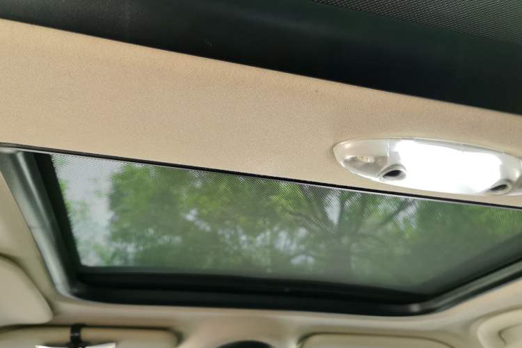 Used MINI 2011 1.6L COOPER Fun Headliner