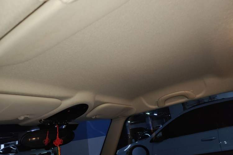 Used MINI 2011 1.6L ONE Headliner