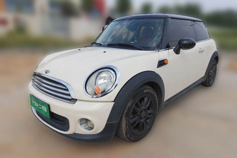 MINI MINI 2011