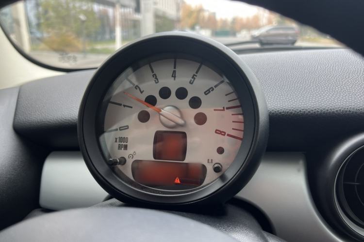 Used MINI 2011 1.6L COOPER Fun Instrument Cluster