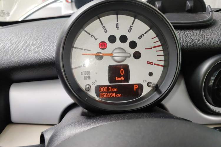 Used MINI 2011 1.6L COOPER Fun Instrument Cluster