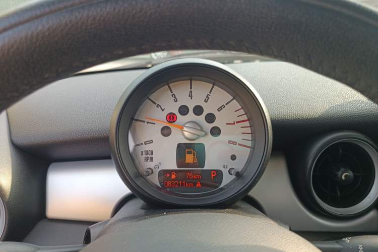 Used MINI 2011 1.6L COOPER Fun Instrument Cluster