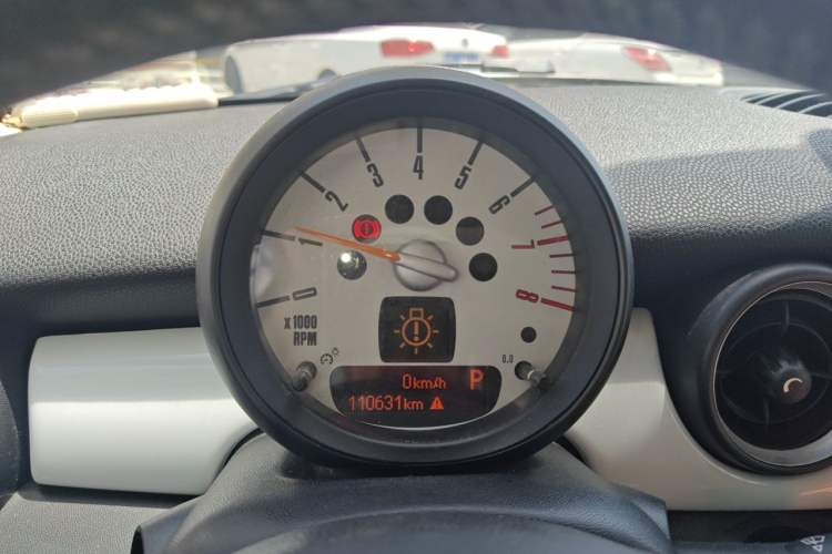 Used MINI 2011 1.6L COOPER Fun Instrument Cluster