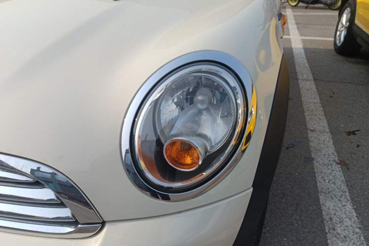 Used MINI 2011 1.6L COOPER Fun Left Front Headlight