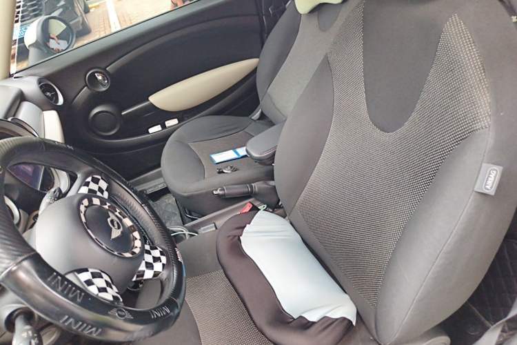 Used MINI 2011 1.6L ONE Left Front Seat