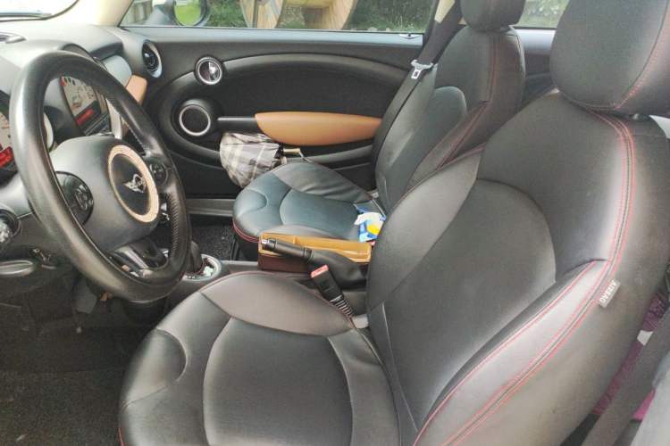 Used MINI 2011 1.6L COOPER Fun Left Front Seat