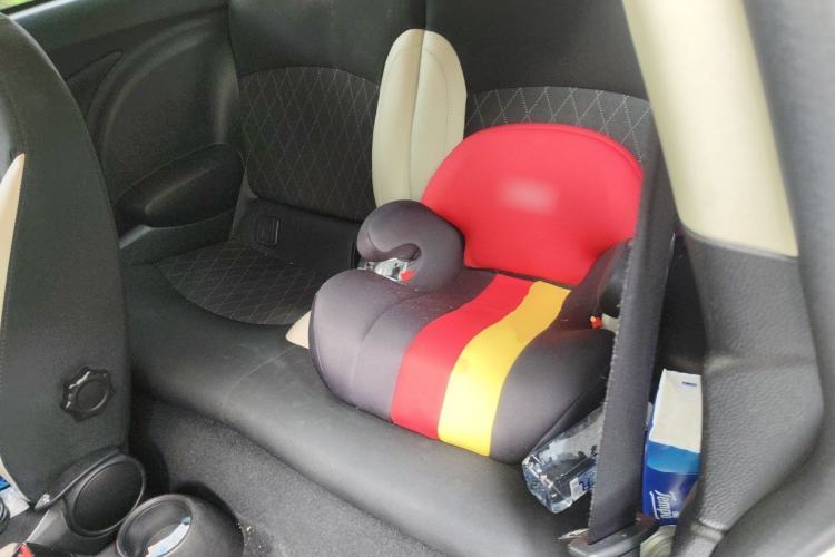 Used MINI 2011 1.6L COOPER Fun Left Rear Seat