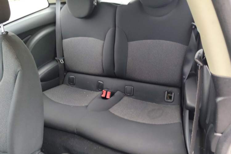 Used MINI 2011 1.6L ONE Left Rear Seat