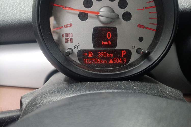 Used MINI 2011 1.6L COOPER Fun Odometer Close Up